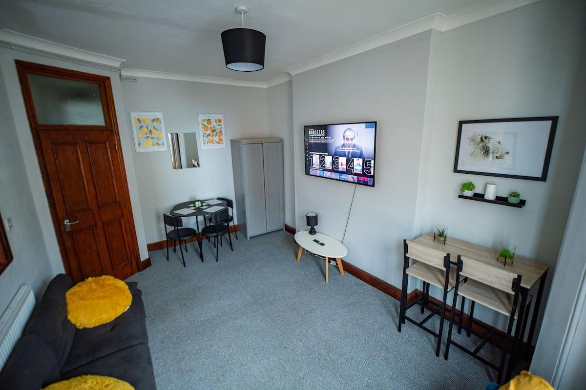 Stunning Lowestoft Seaside Apartment, Free Parking6