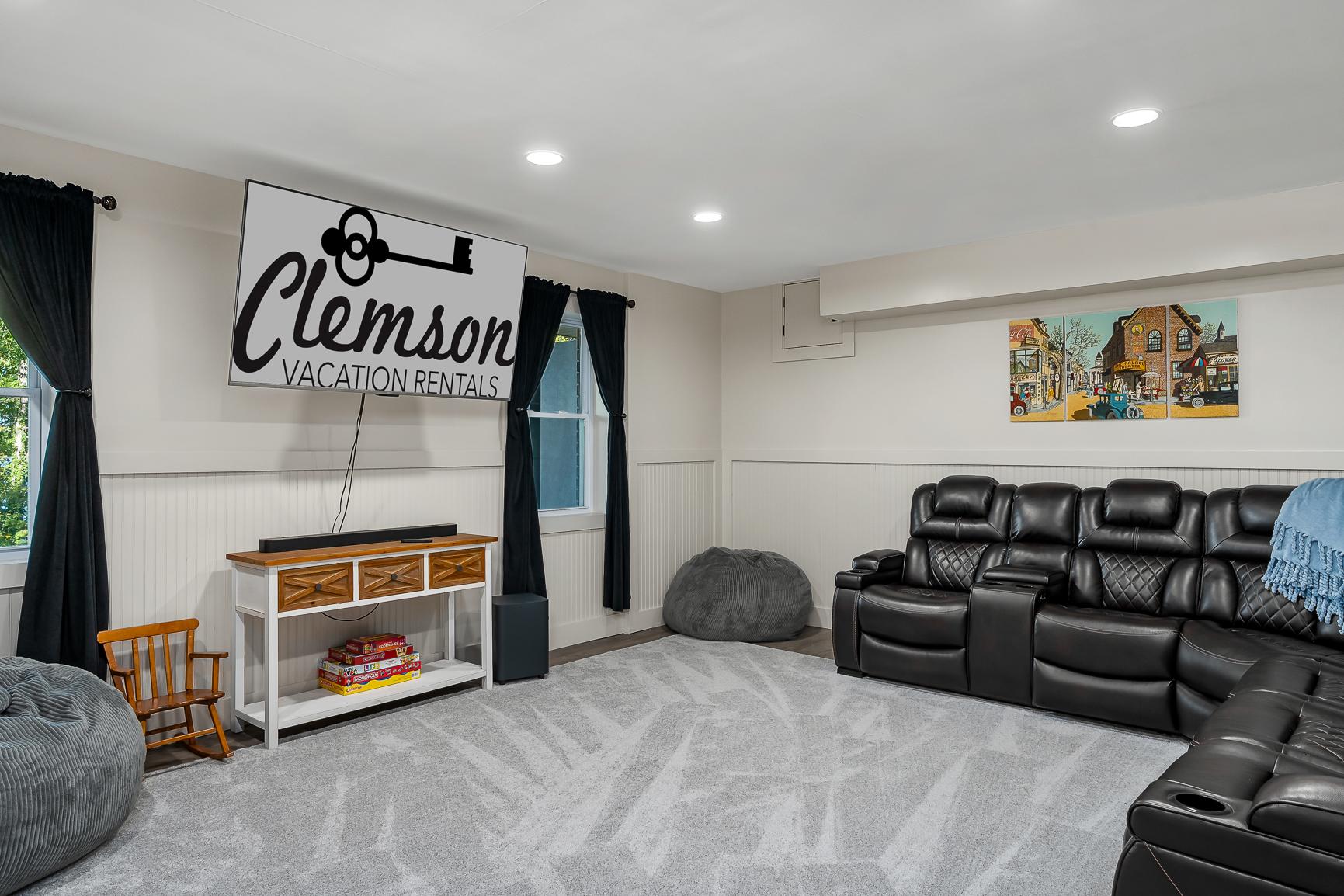 Sunset Ridge on Lake Keowee!6