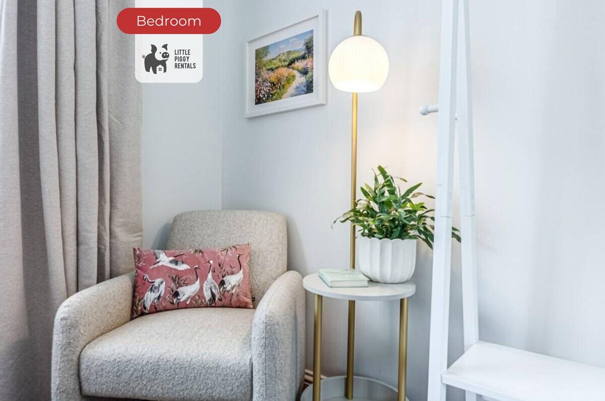 Cosy & Stylish Home w/ EV Charger & Priv. Garden4