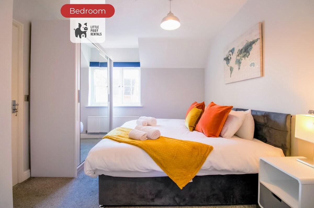 Spacious 2br Family Apartment w/ Wi-Fi (Sleeps 5)3