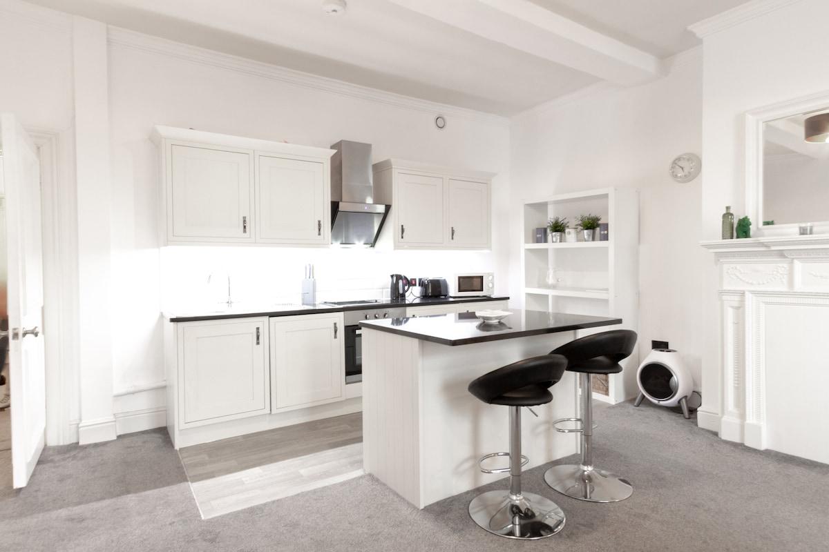 Chic Centrally Located 1Bed Apt in Chester3