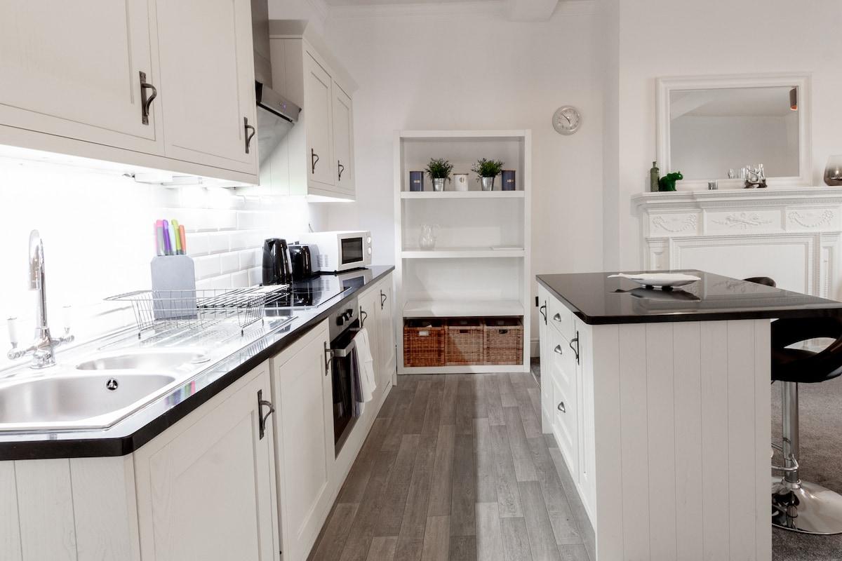 Chic Centrally Located 1Bed Apt in Chester4