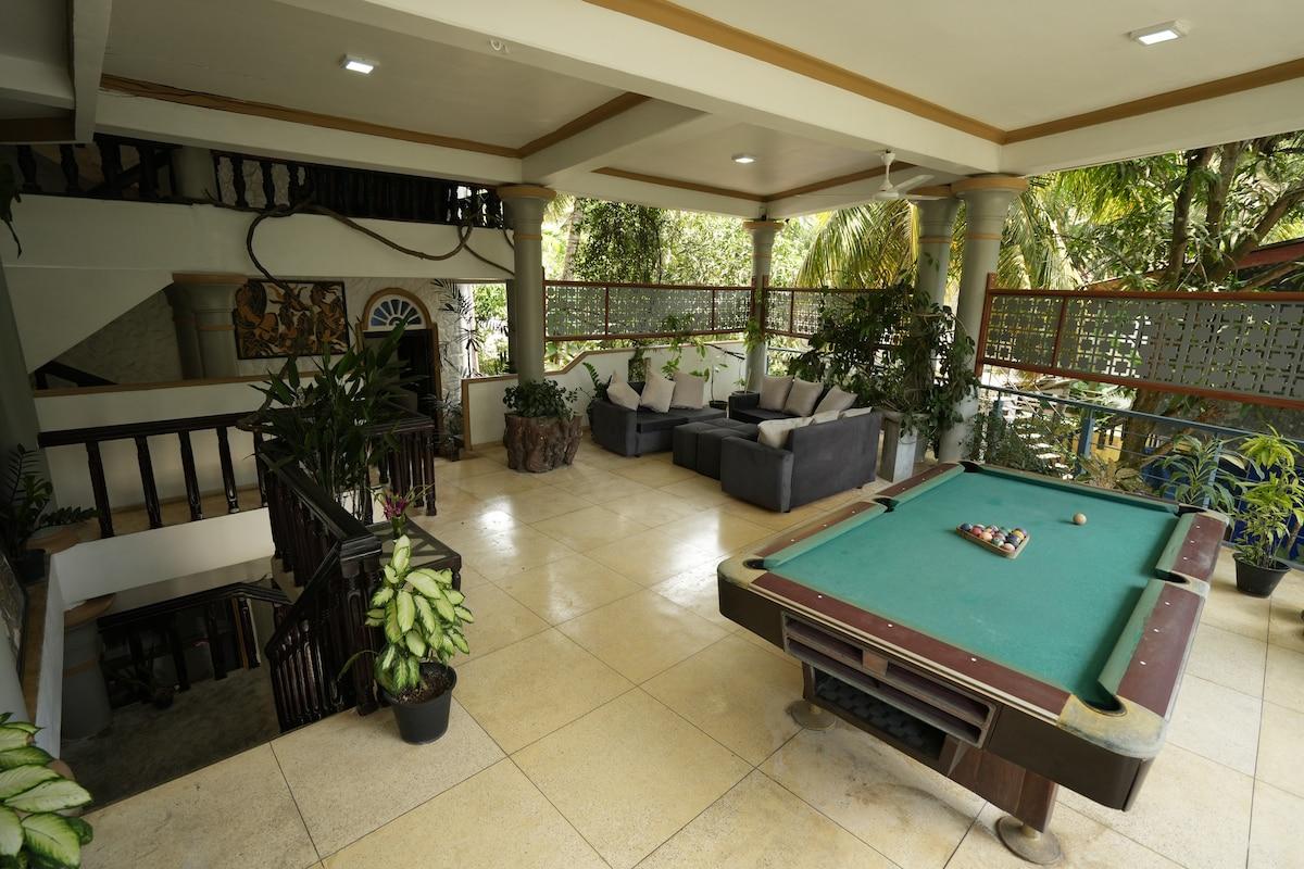 Manidi Villa