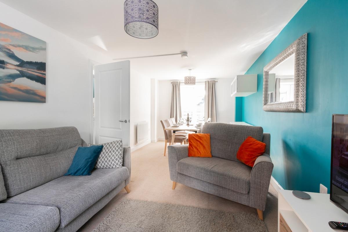 Homely 4BD Townhouse - Next to Hanley Park2