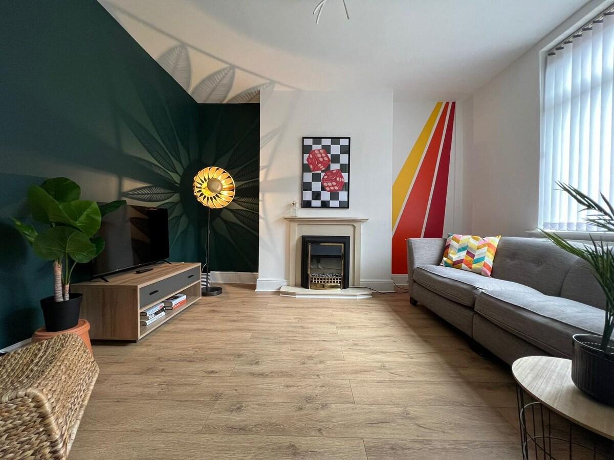 Quaint 2Bed House near Wigan Centre