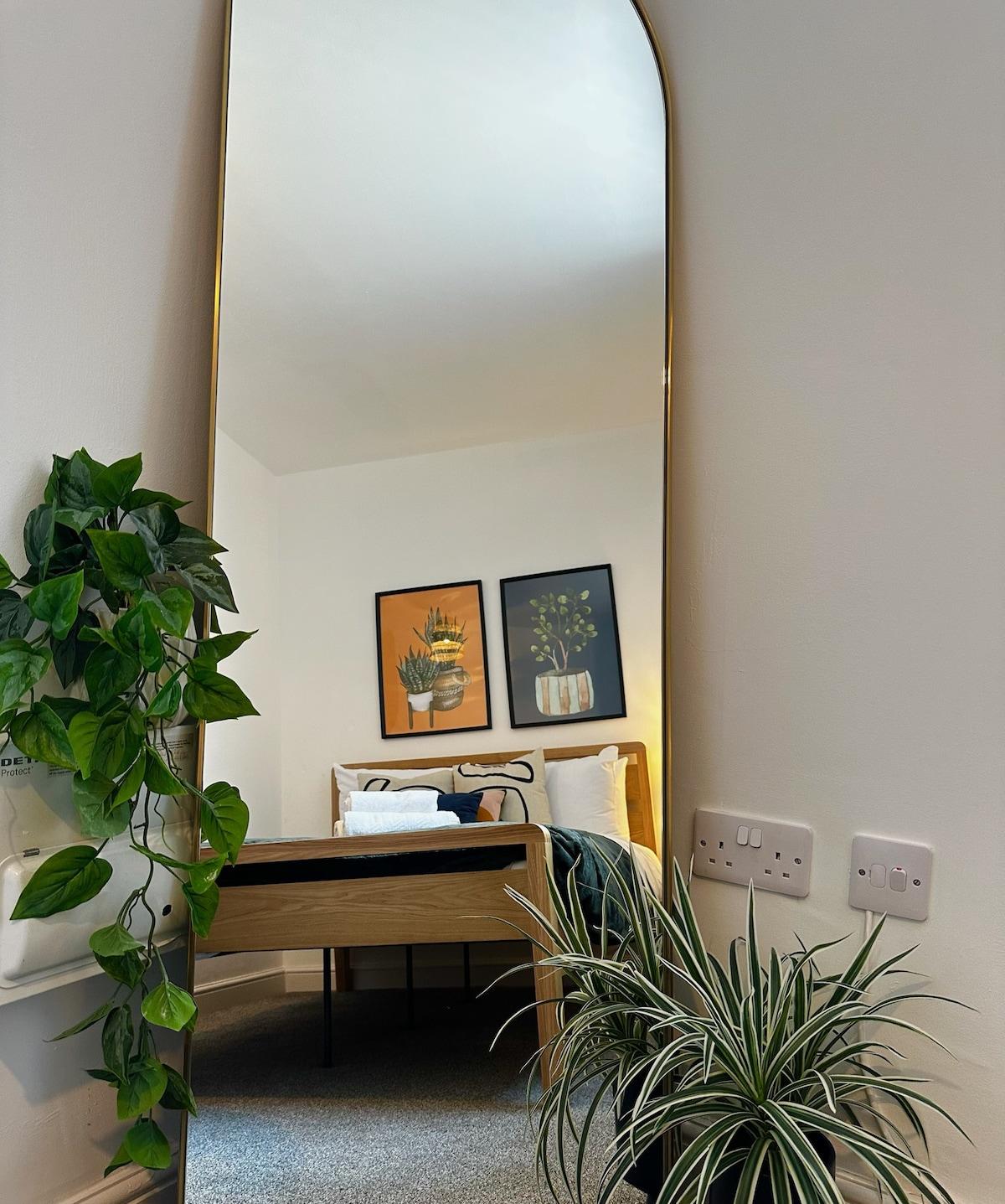 Wigan 1BR Haven:  Perfect for a Relaxing Stay4