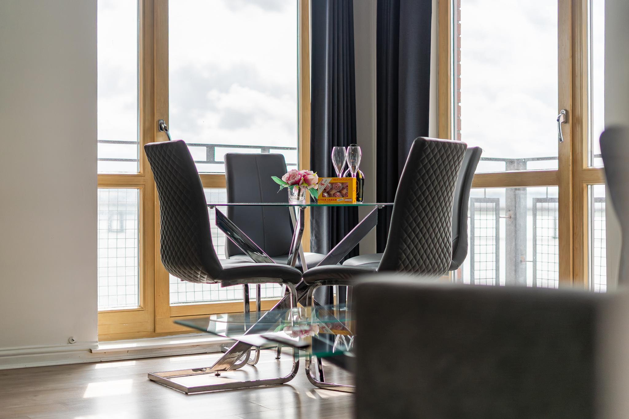 City Quay Apartment5