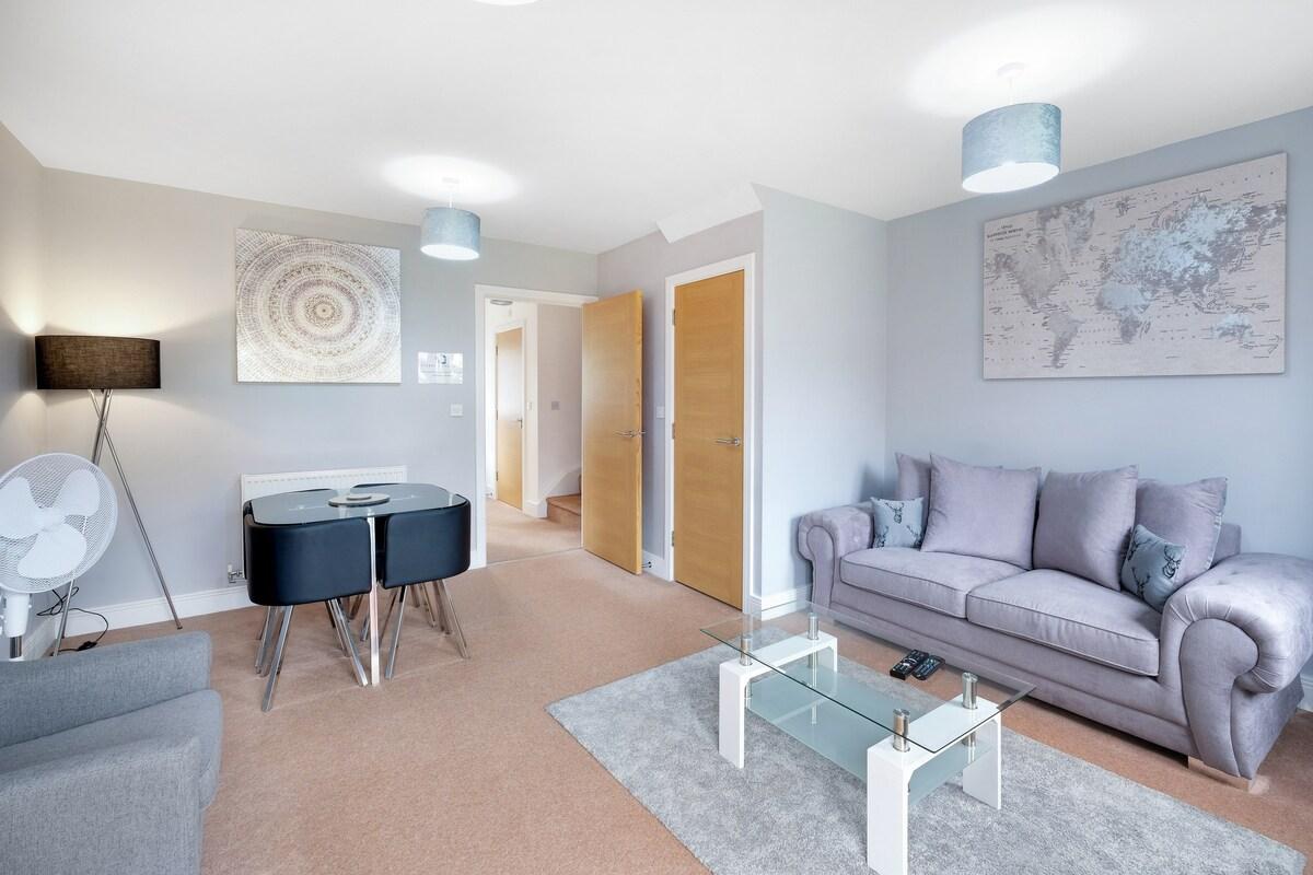 London Heathrow Living Holywell Springs House4
