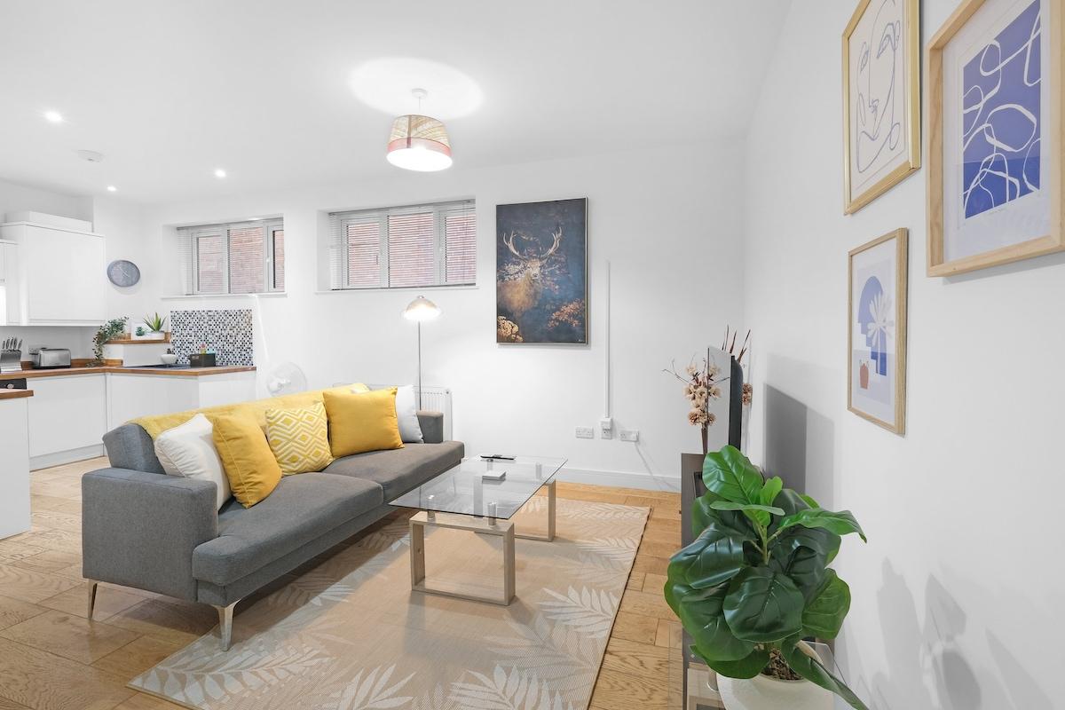 Eastons 1 Bedroom Apartment with Sofa Bed3