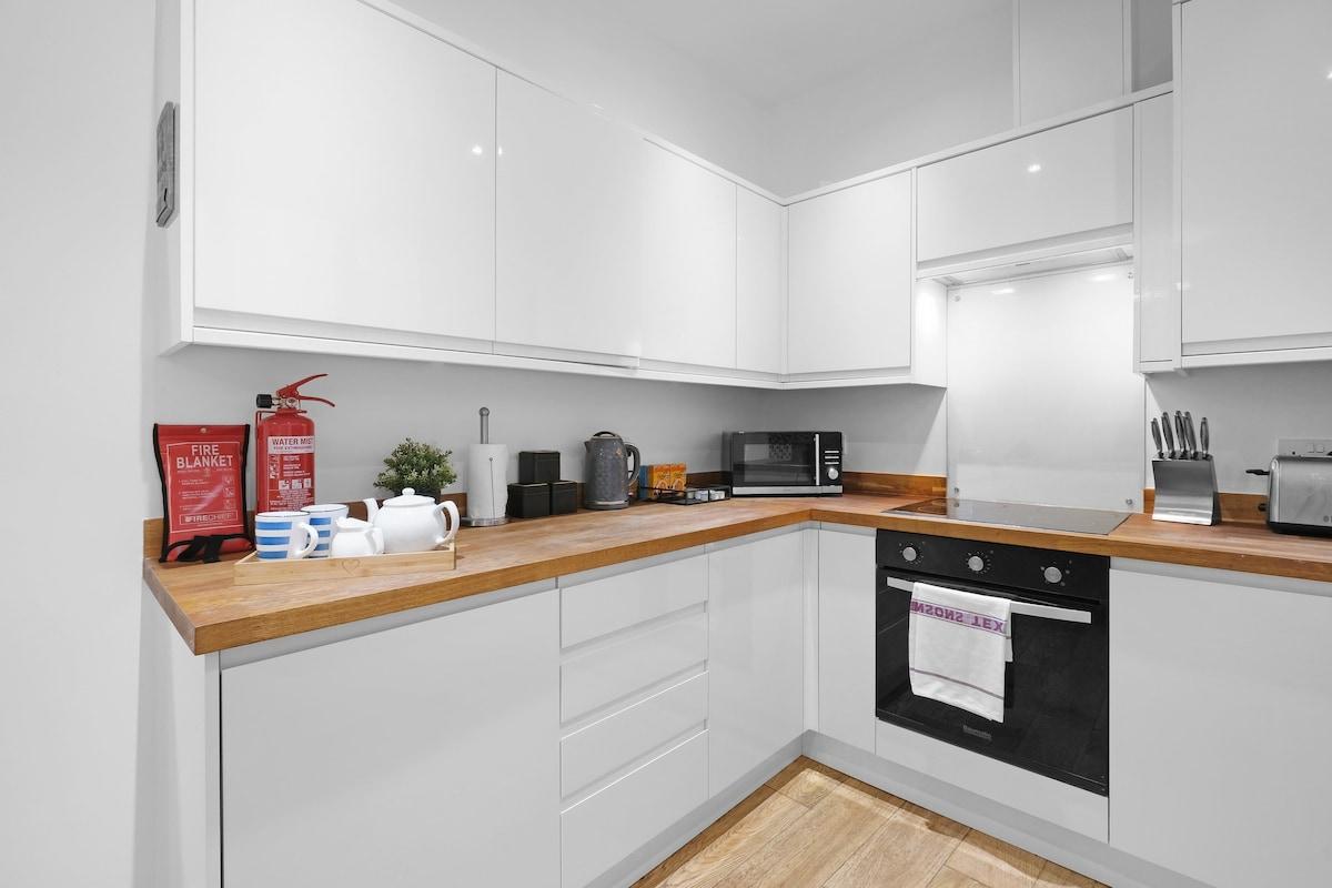 Eastons 1 Bedroom Apartment with Sofa Bed6