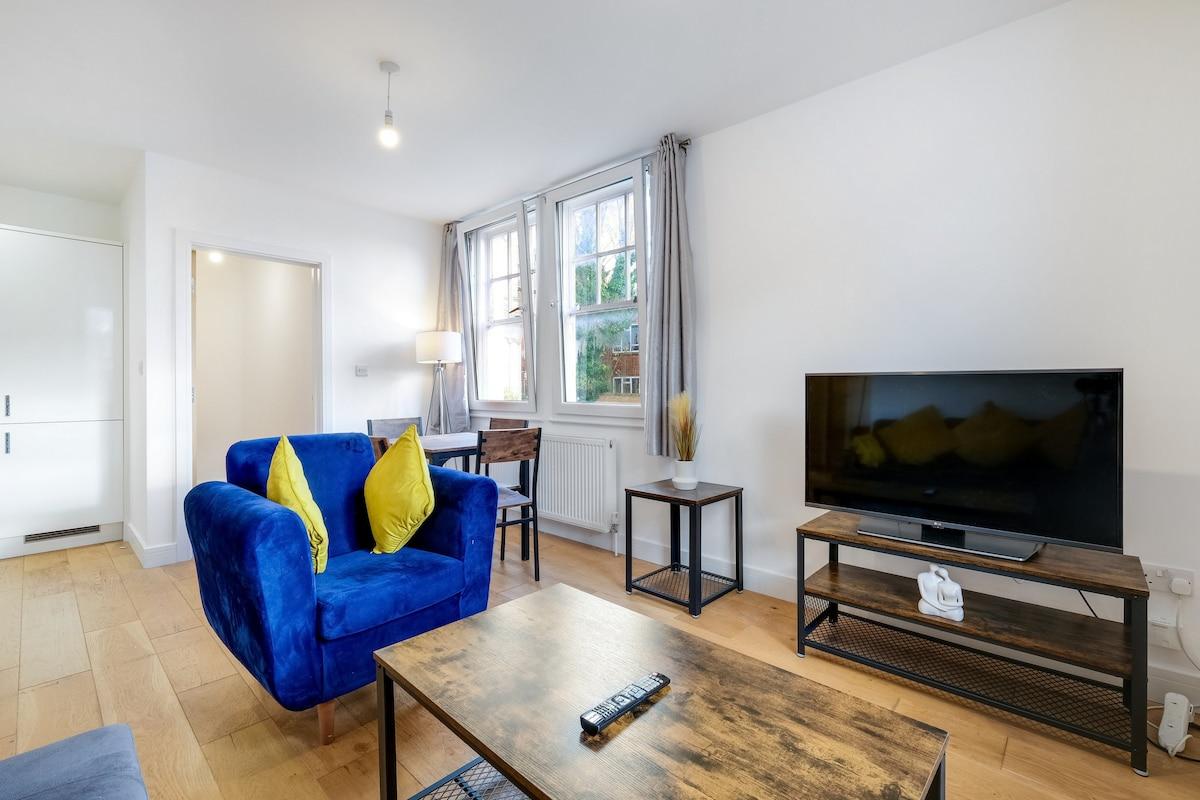 Eastons 2 Bedroom Apartment with Sofa Bed