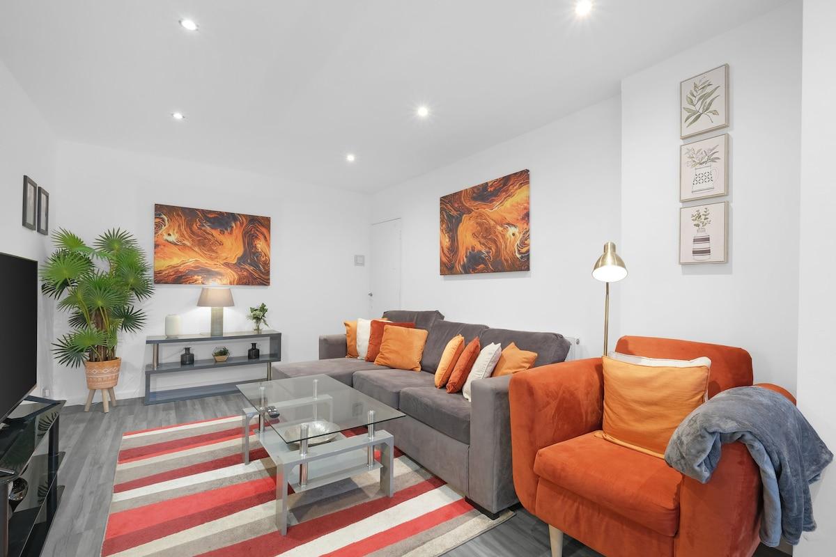 Spacious 5 Bedroom 3 Bath Serviced House – Croydon3