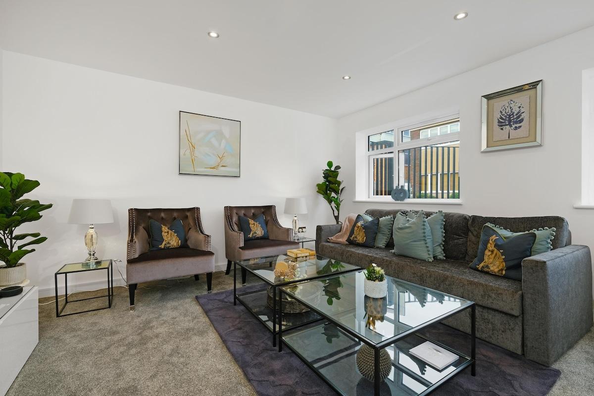 St Martins 2 Bedroom & 2 Bathroom Apt. 1 - Ruislip5
