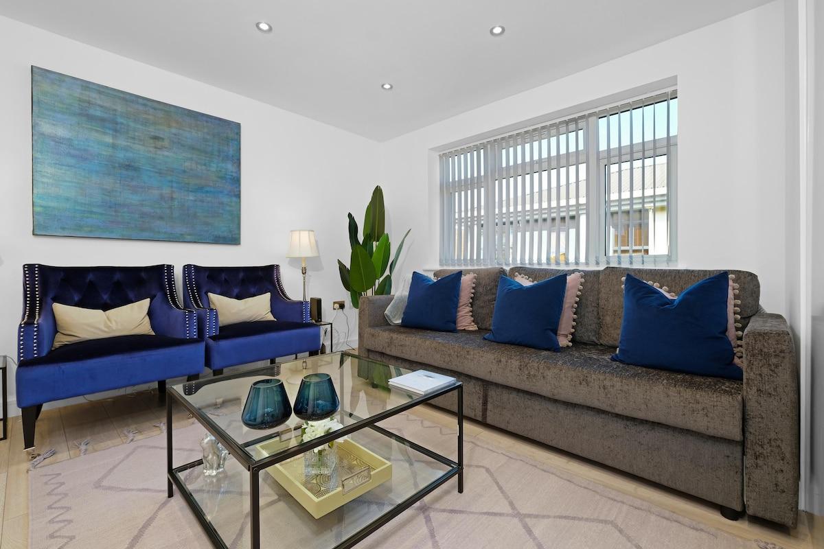 St Martins 2 Bedroom & 2 Bathroom Apt. 2 - Ruislip