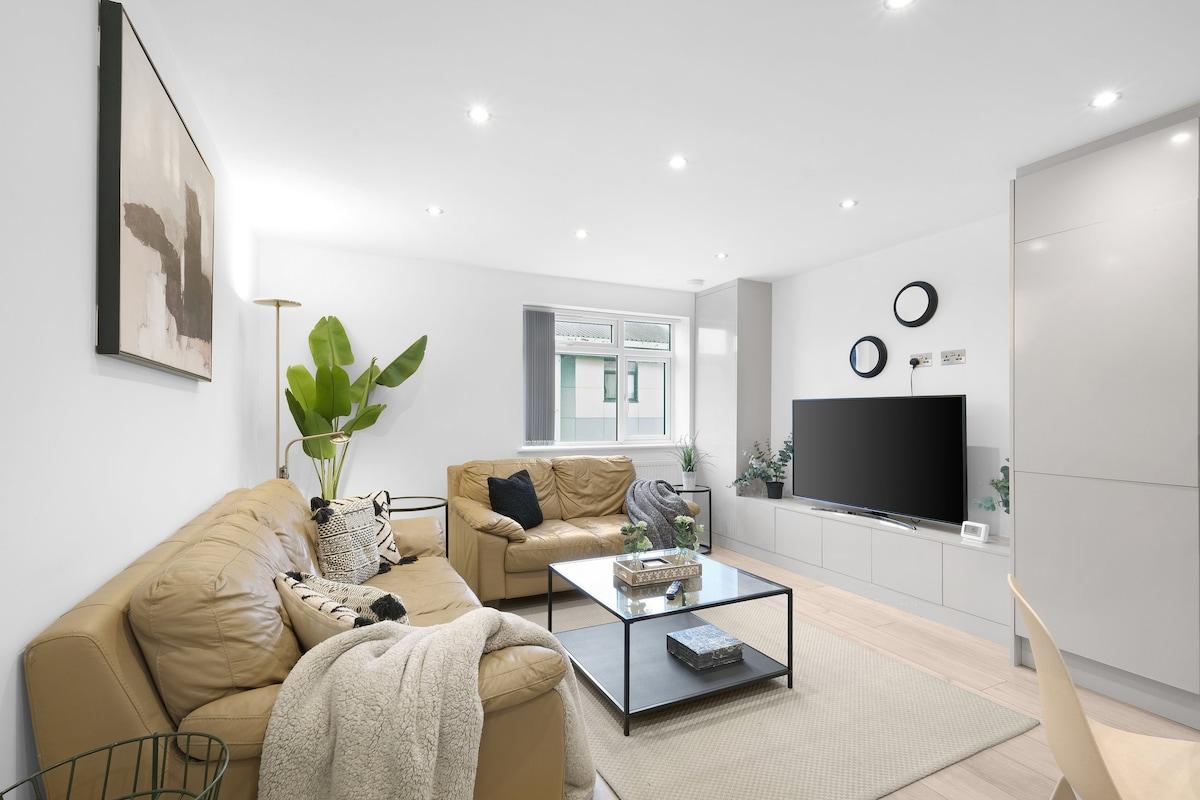 St Martins 2 Bedroom & 2 Bathroom Apt. 3 - Ruislip