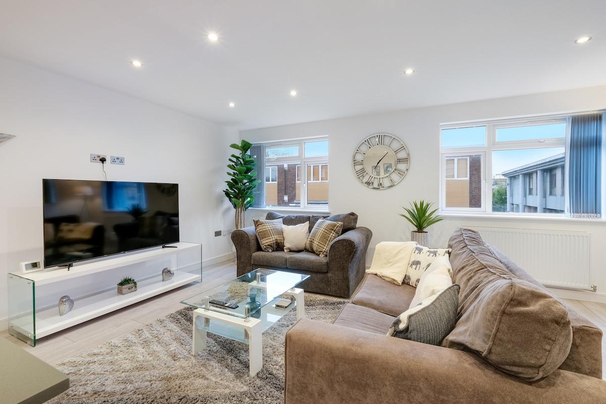 St Martins 2 Bedroom & 2 Bathroom Apt. 4 - Ruislip5