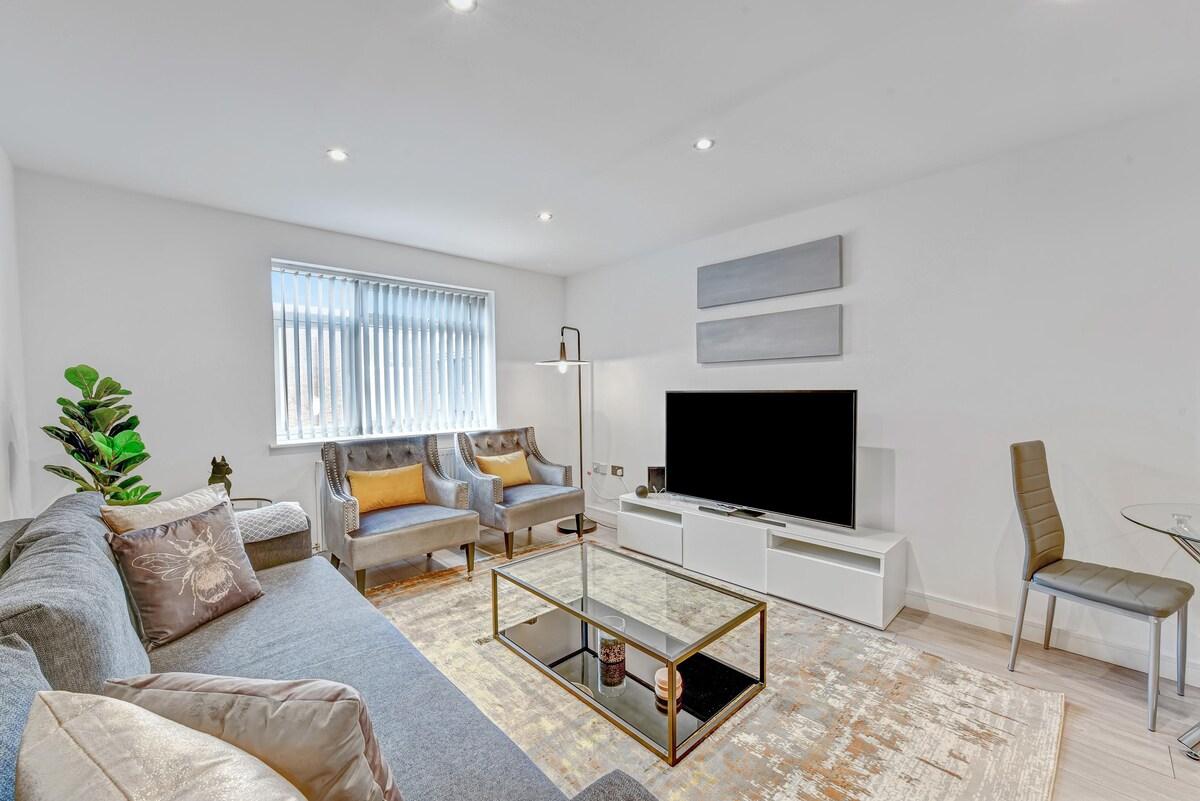 St Martins 2 Bedroom & 2 Bathroom Apt. 5 - Ruislip