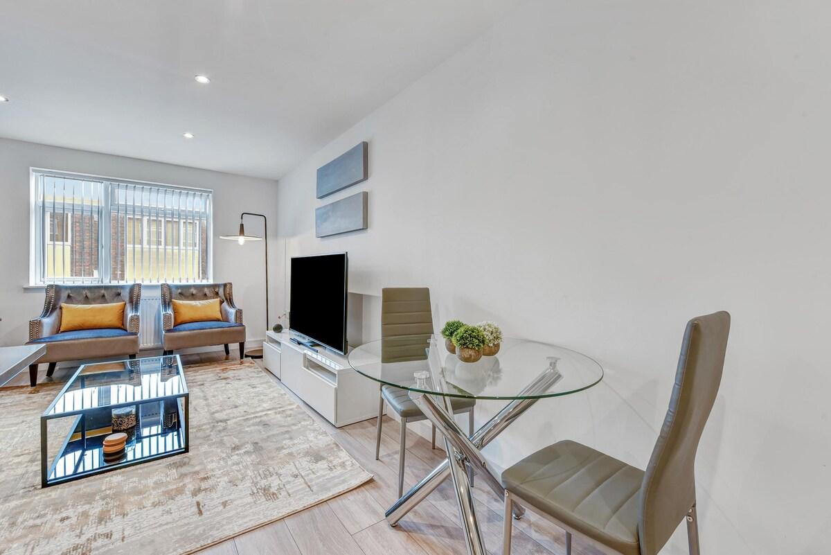 St Martins 2 Bedroom & 2 Bathroom Apt. 5 - Ruislip5