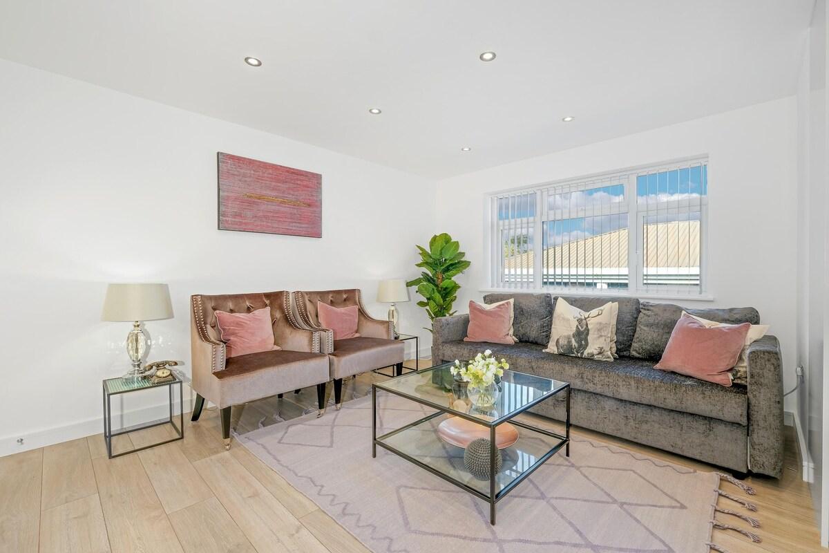 St Martins 2 Bedroom & 2 Bathroom Apt. 6 - Ruislip