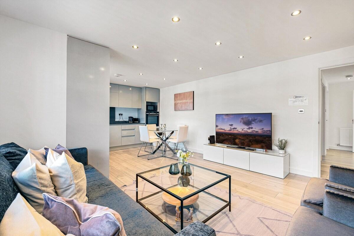 St Martins 2 Bedroom & 2 Bathroom Apt. 6 - Ruislip3