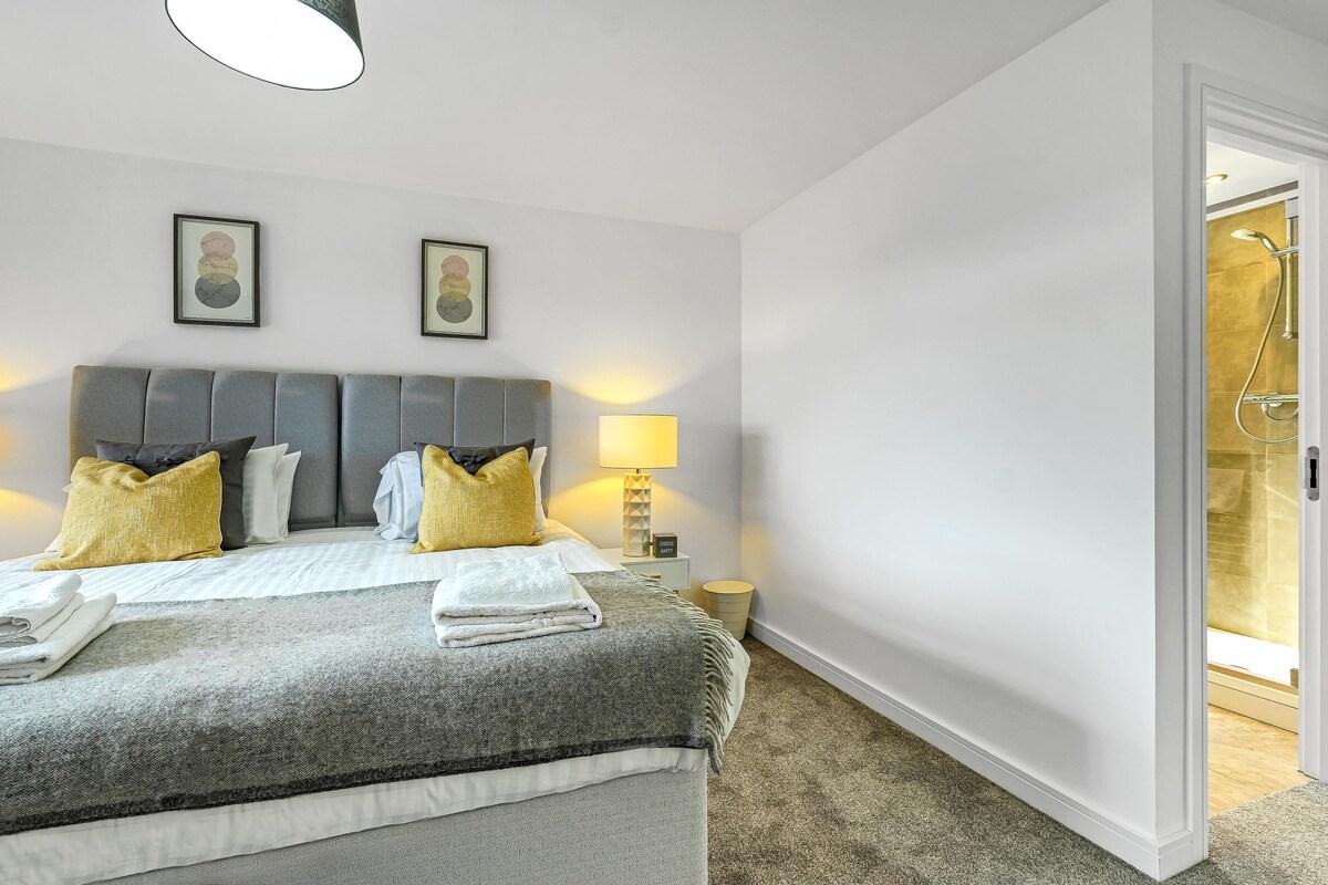St Martins 2 Bedroom & 2 Bathroom Apt. 7 - Ruislip2