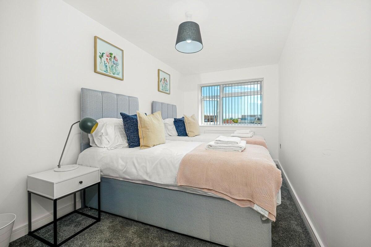 St Martins 2 Bedroom & 2 Bathroom Apt. 7 - Ruislip5