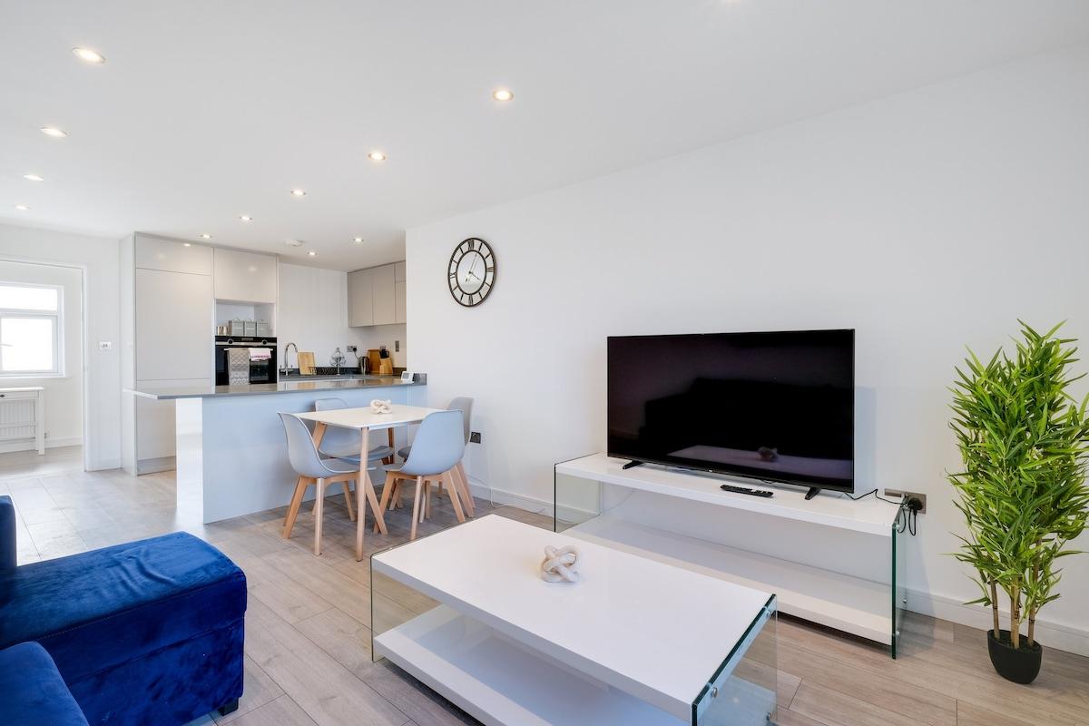 St Martins 2 Bedroom & 2 Bathroom Apt.09 - Ruislip2