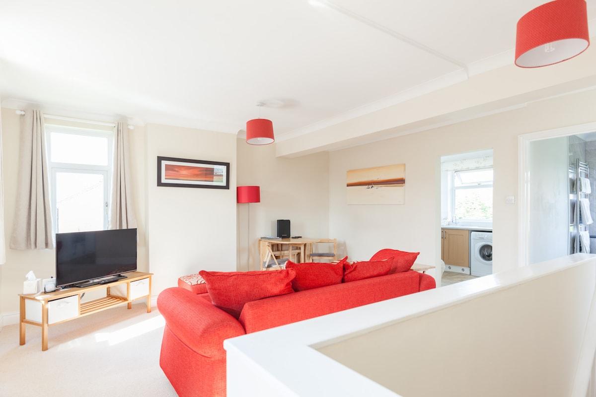 Toothbrush Apartments - 1 Bed Apartment