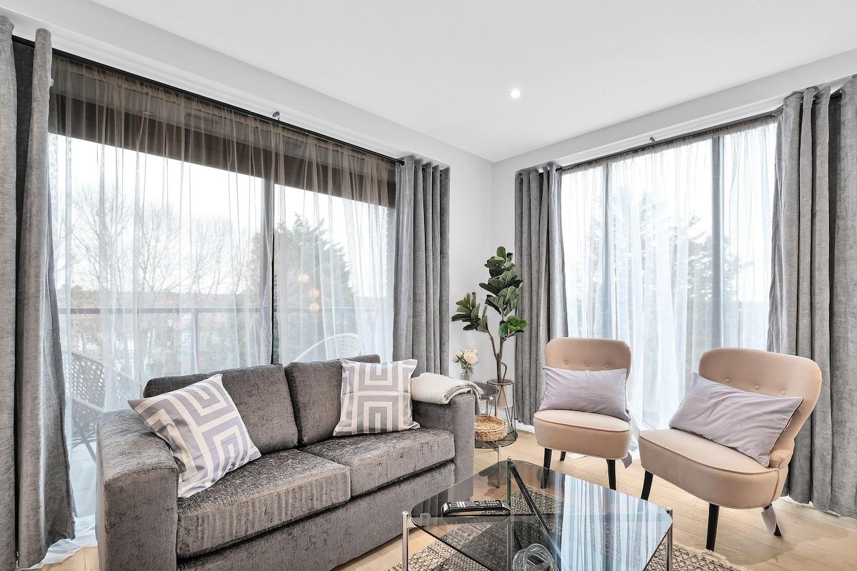 Belmore 1 Bedroom Luxury Apt. with Parking - 104