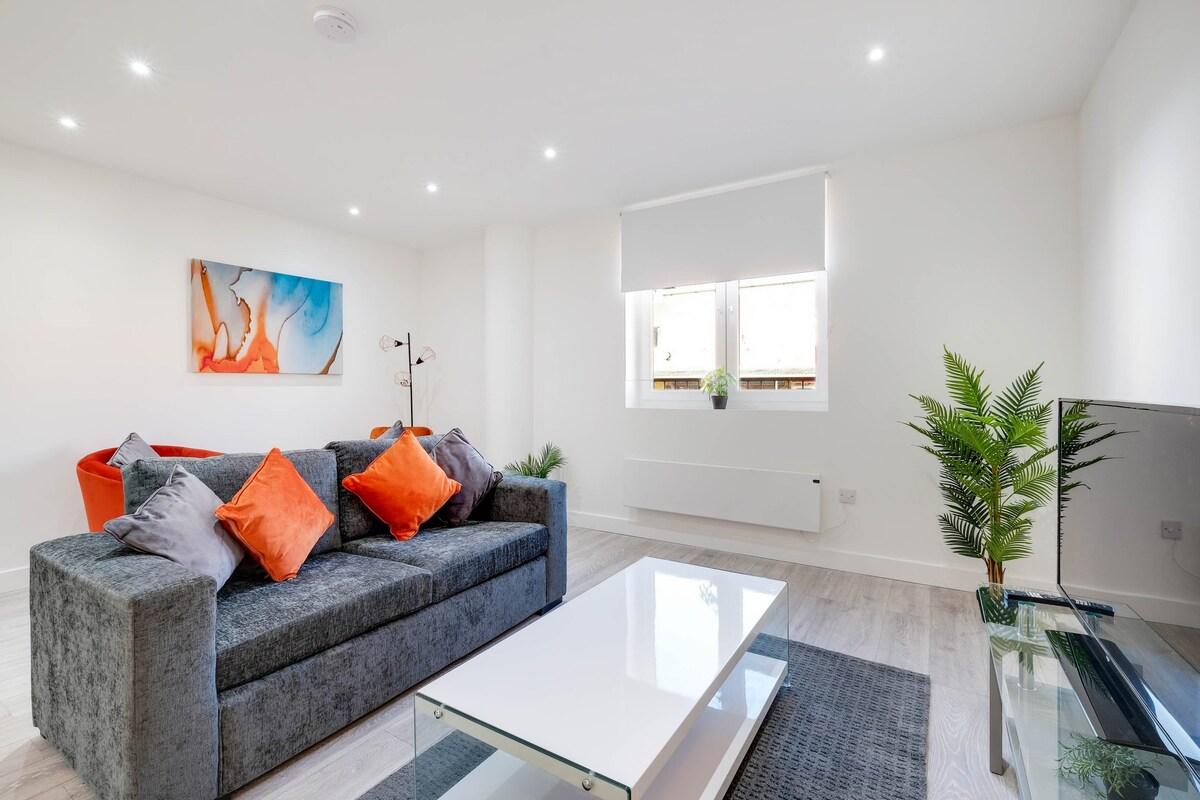 Corby Town Centre Serviced Apartment-01 with Wi-Fi2
