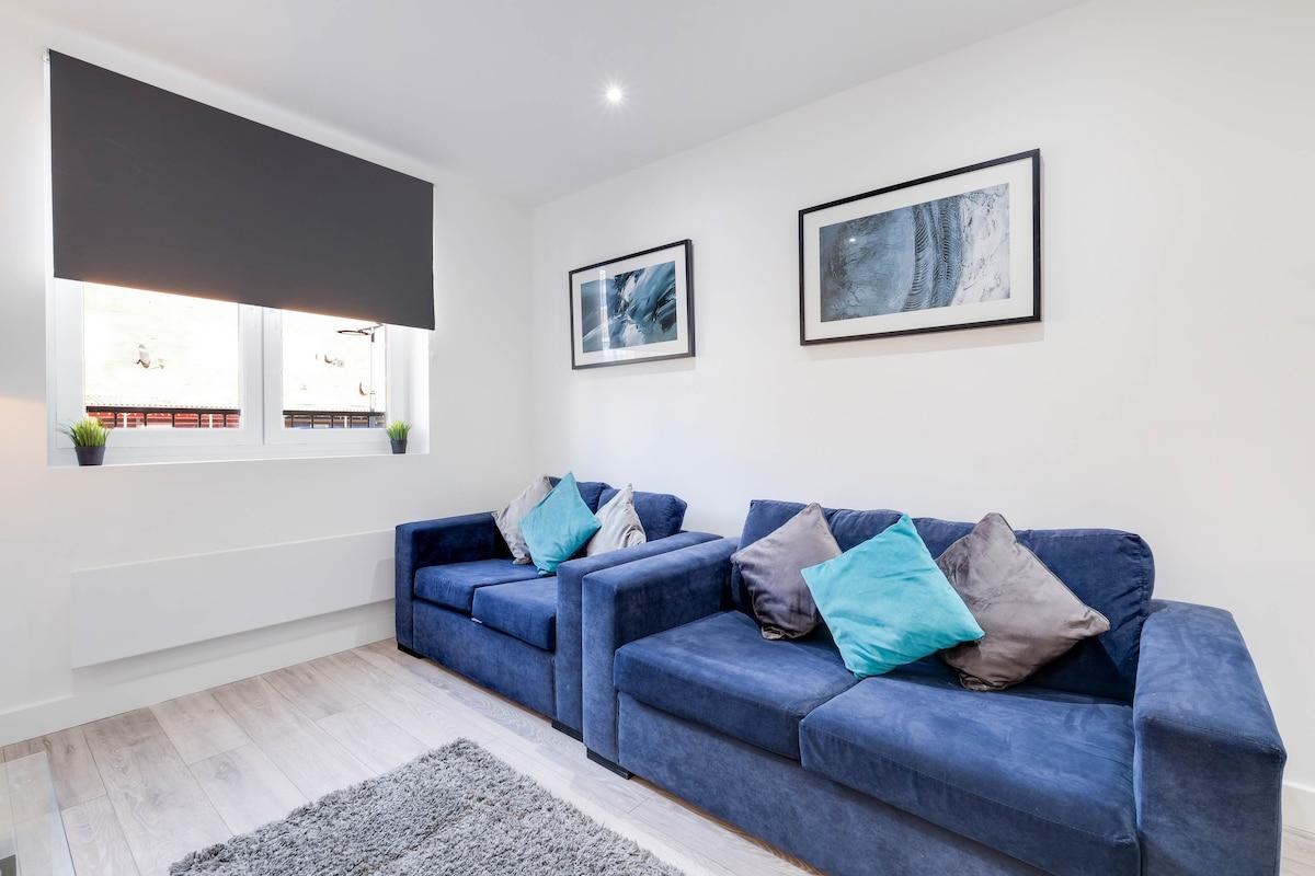 Corby Town Centre Serviced Apartment-02 with Wi-Fi2