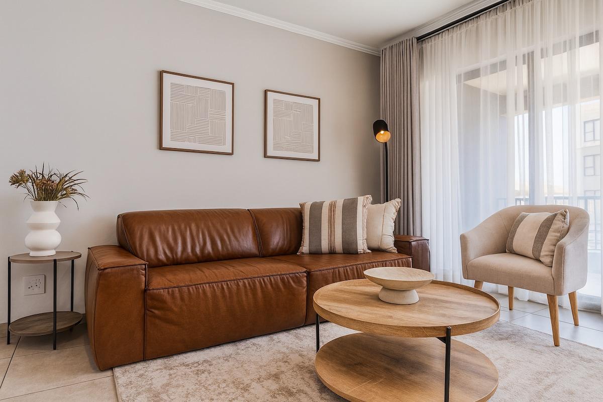 The Royale Stays | Luxury Gated Estate| Near Malls