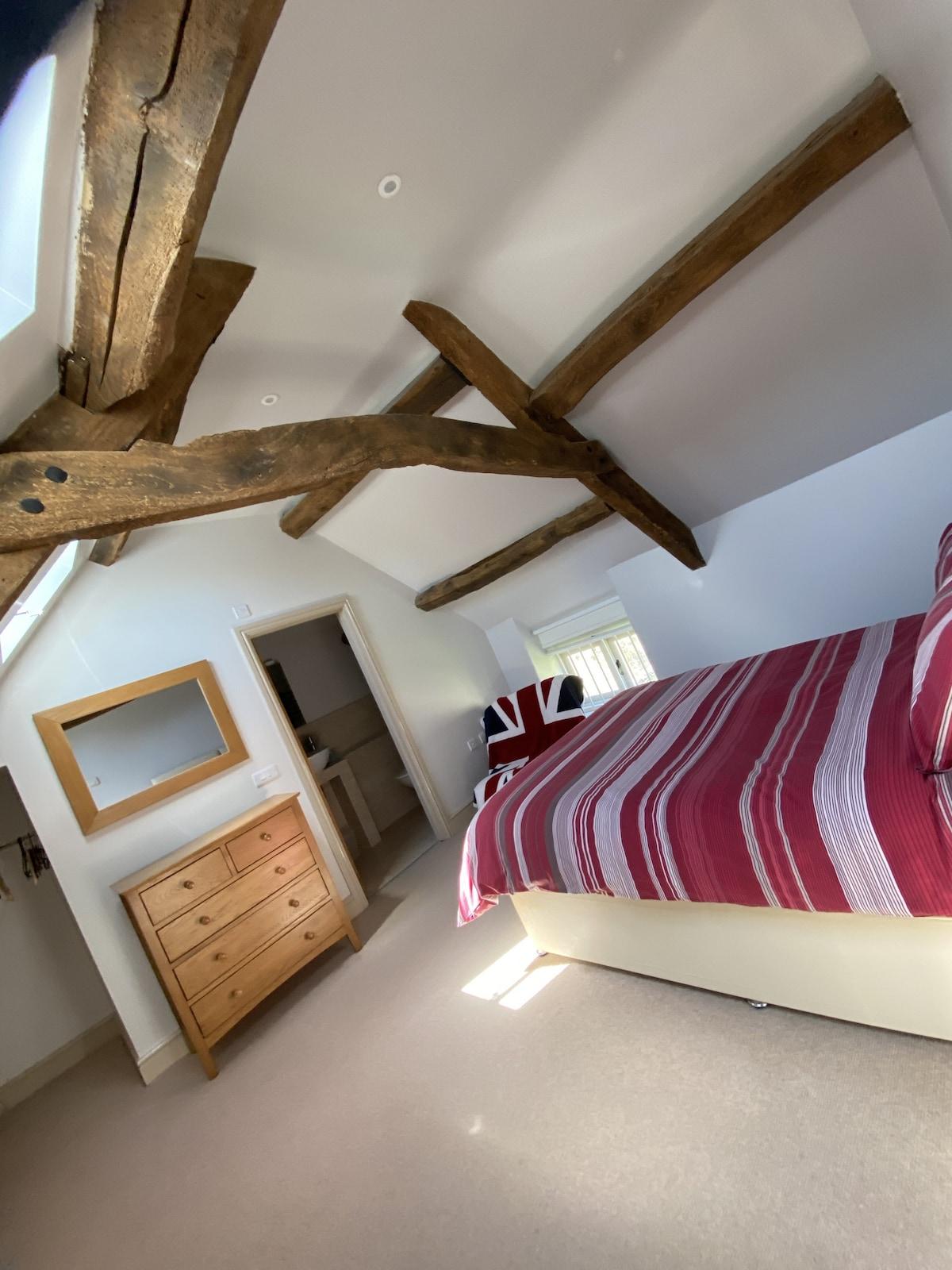 Malt Barn Holiday Home with 7 Bedrooms & Hot Tub6