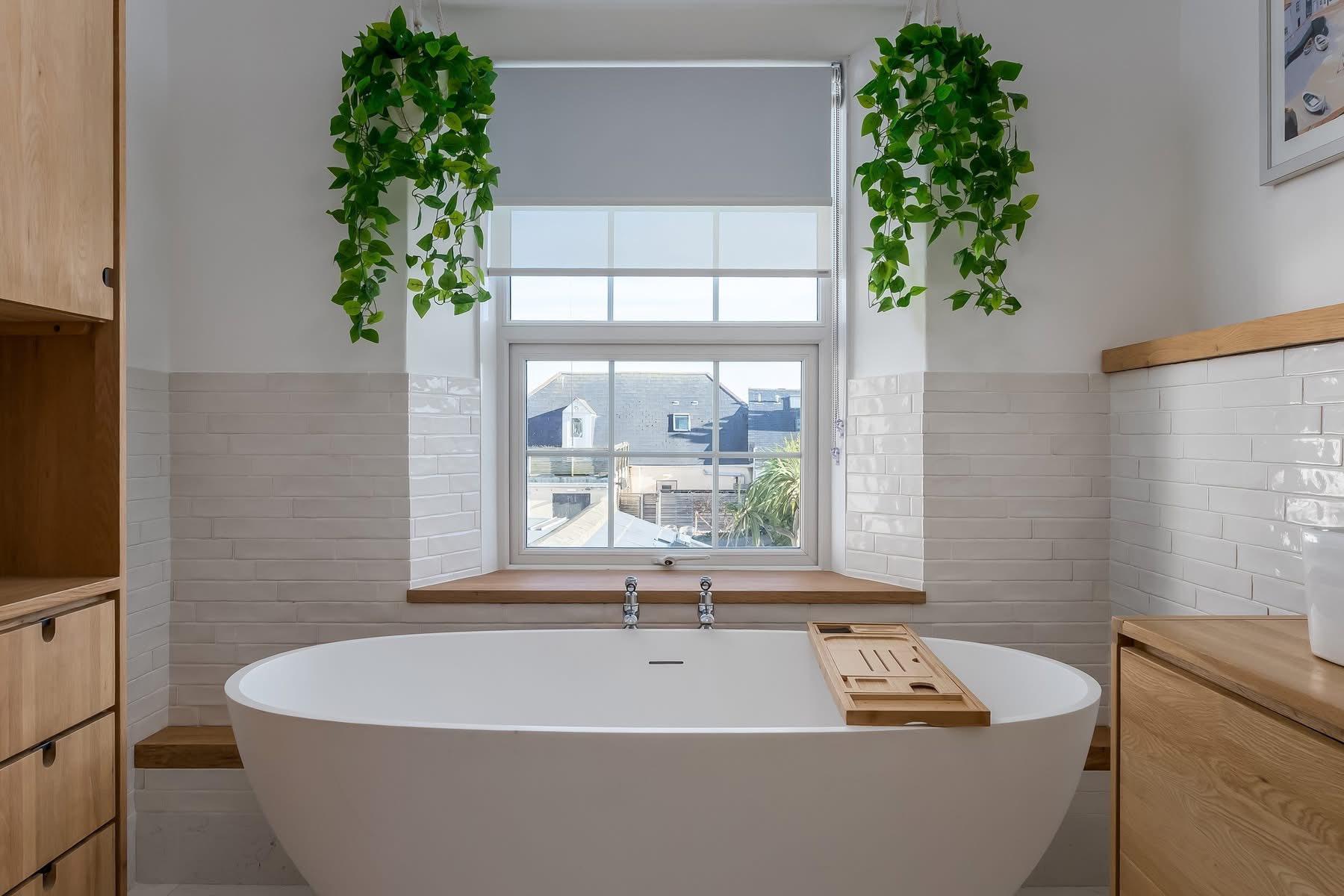 Premium 3BR Cottage: Sauna, EV, Newquay4