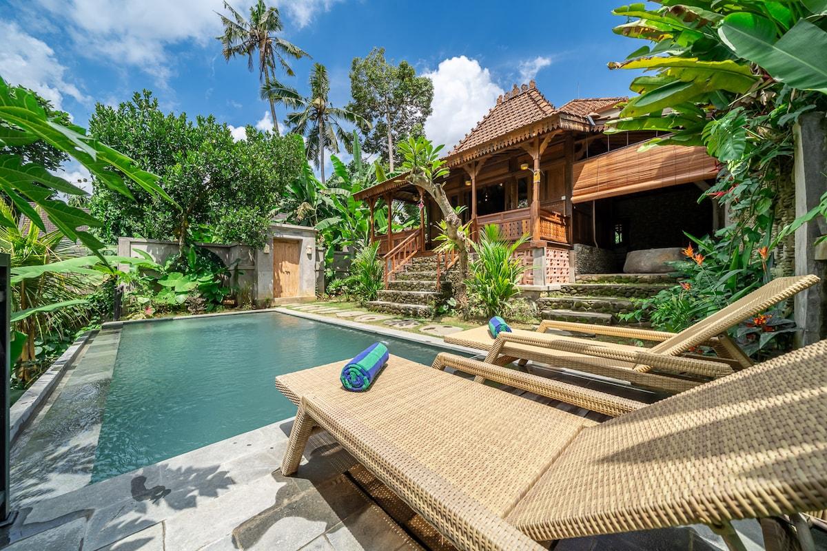 Saughina Ubud Villa 15-min Walk to Ubud Center