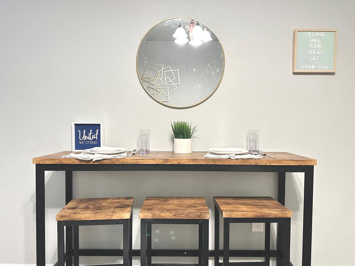 Cozy Home | Walk to UC Davis Med. | Near Midtown6