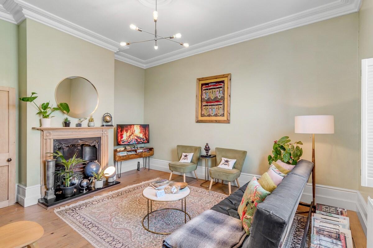 Comfortable Home near Norwich Castle w/ Workspace2
