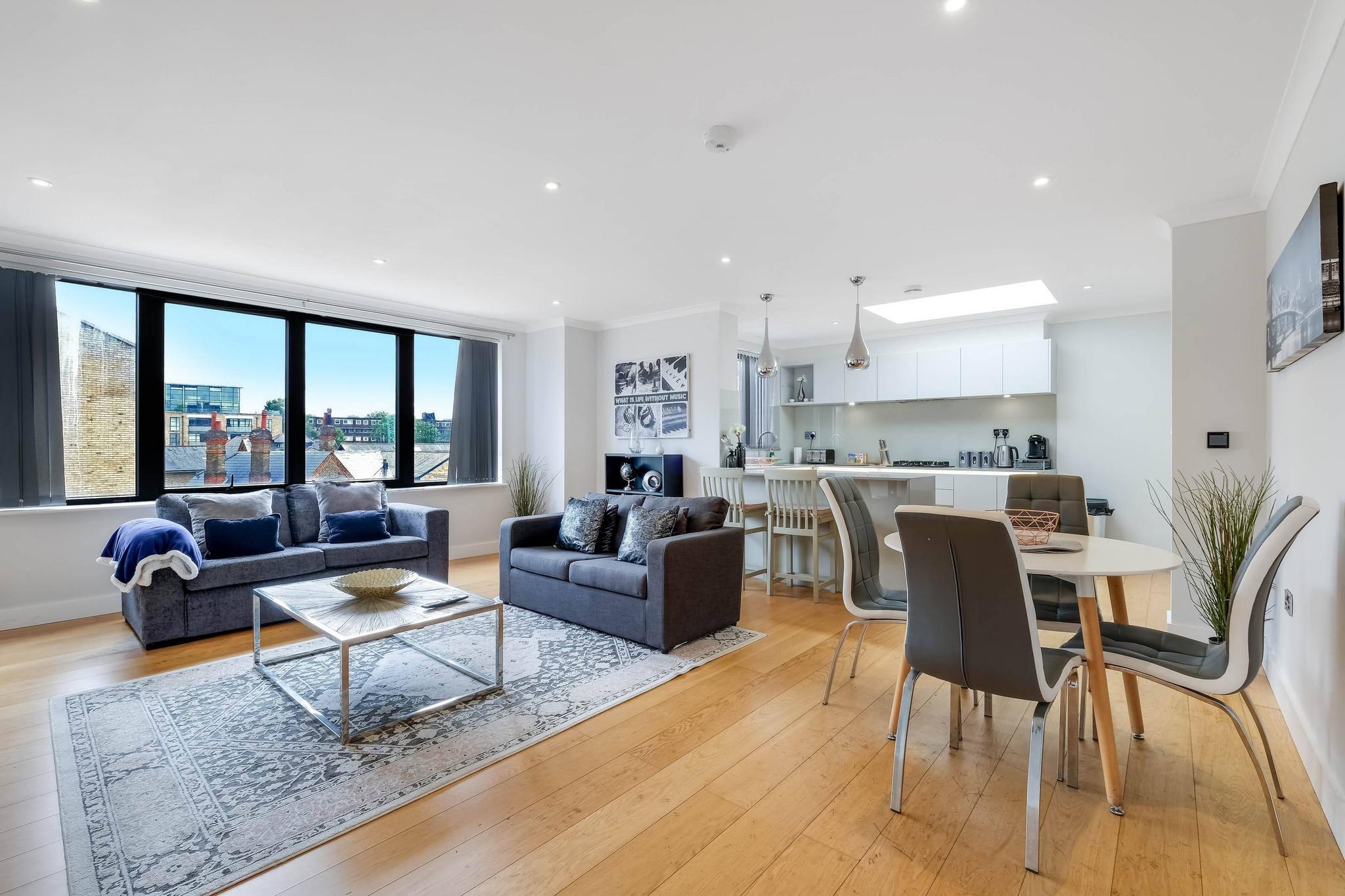 The Concord Modern 2 Bedroom Apartment - Apt. 123