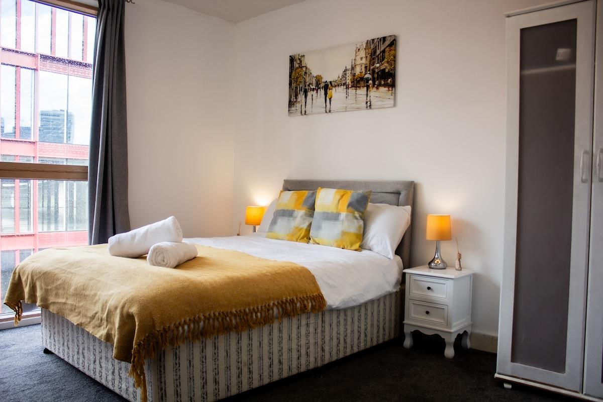 2 Bed Apartments: City Views & Balcony