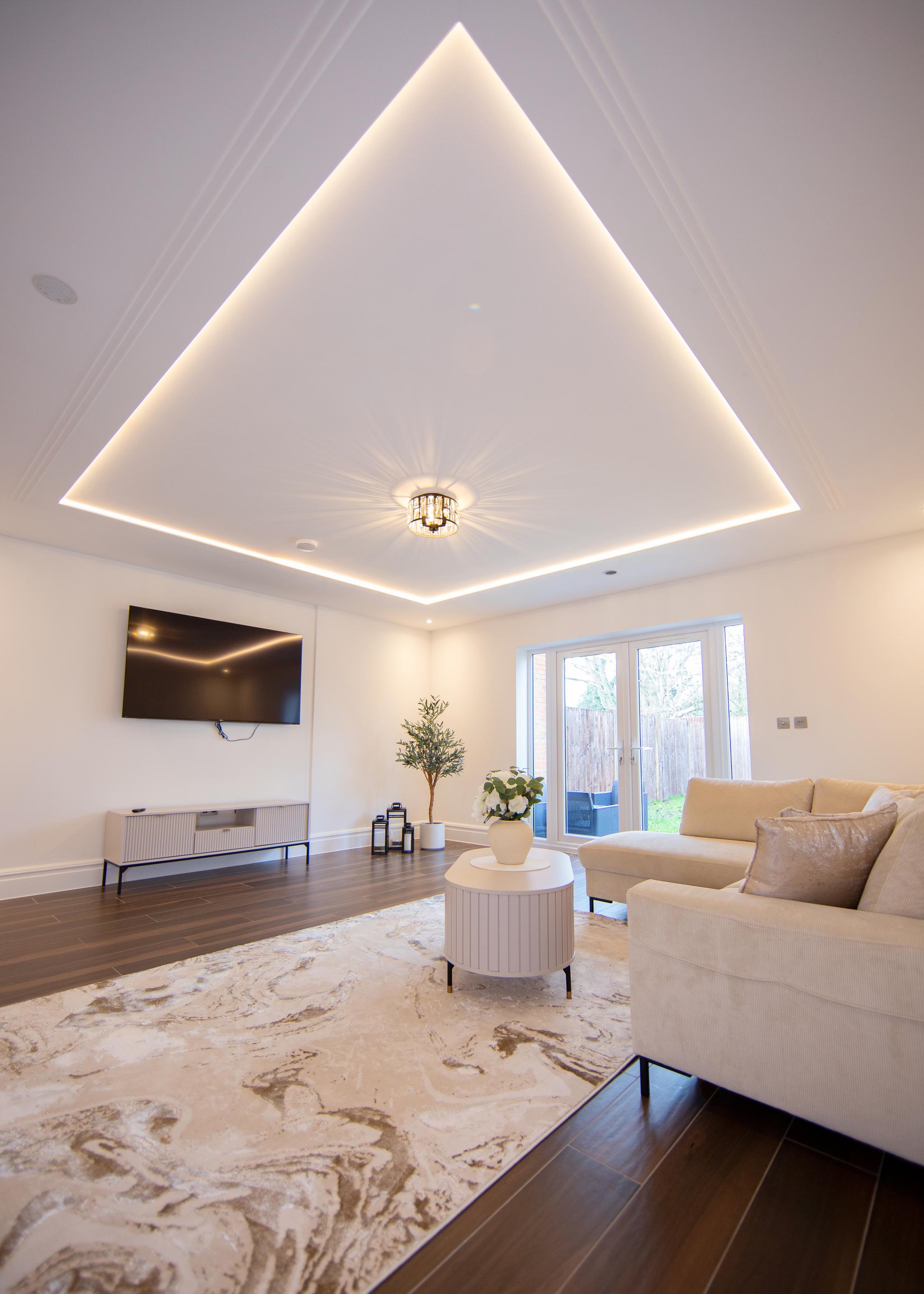 Beautiful 5 Bed House - Close to Windsor Castle!3