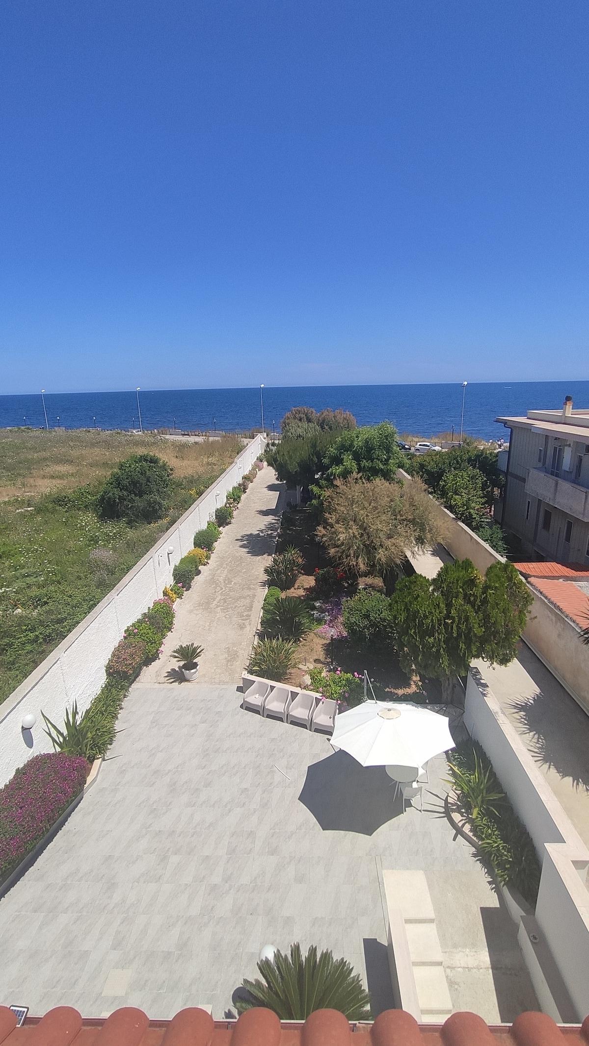 Seagull Apartments Bari Sea & Airport - Sea View