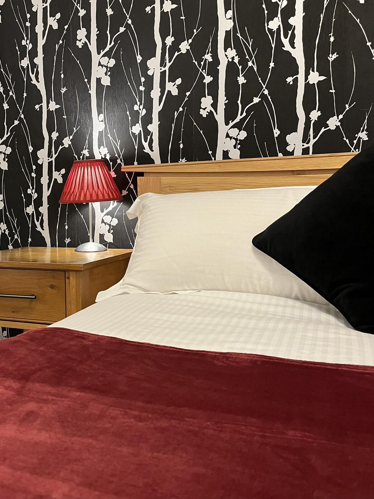 ChinehamTown-House for Contractors Families & Pets5