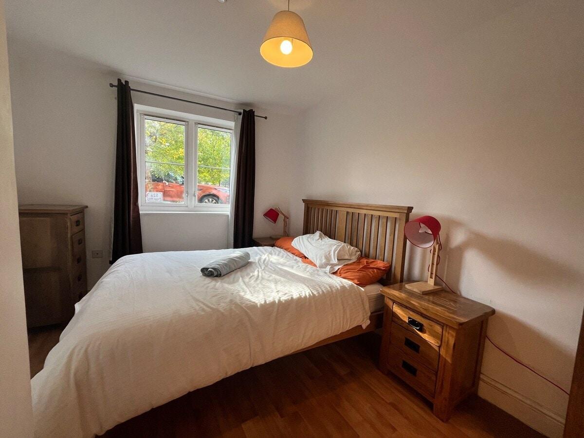 Rooksdown TownHouse - Contractors Families & Pets4