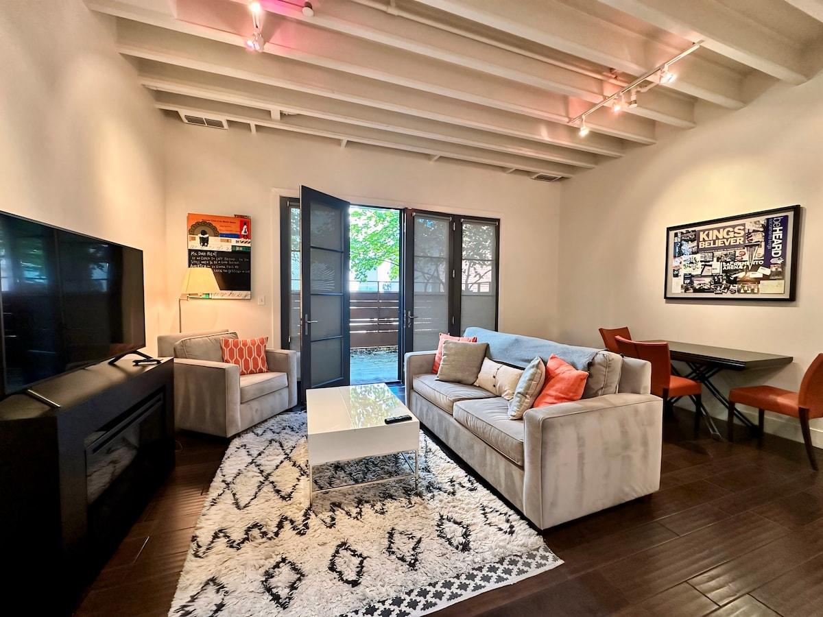 Gorgeous 2BR by Midtown-Near Bars and Restaurants