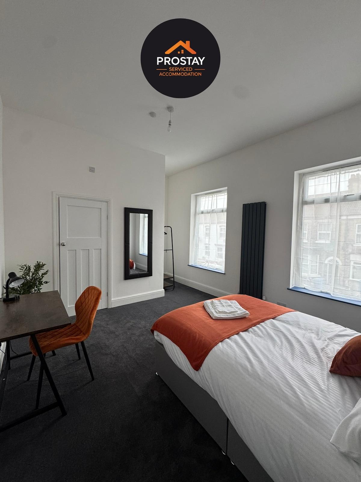 4 Bed House Perfect for Contractor Stays5