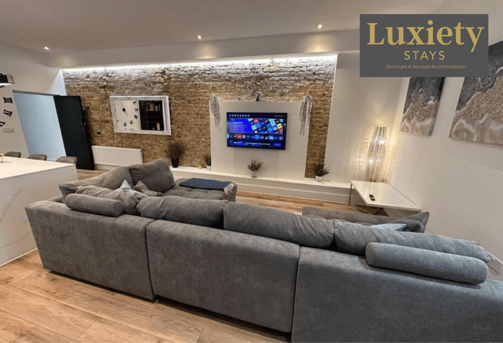 Luxiety Stays Short Lets | Stylish 2BR Apt - City