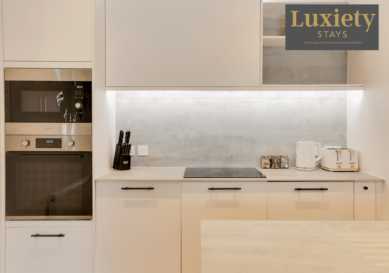 Gorgeous 1BR Apt - City Centre By Luxiety Stays3