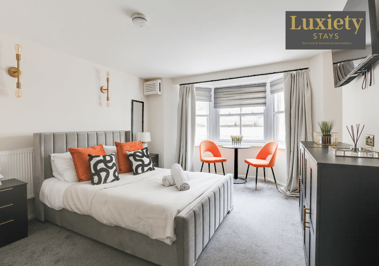 Large Studio In The City Centre