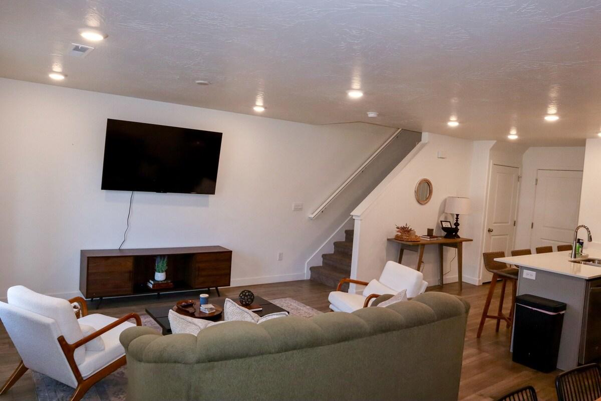 Sand Hollow 7 min • The Elks • Family Fun & Sports3