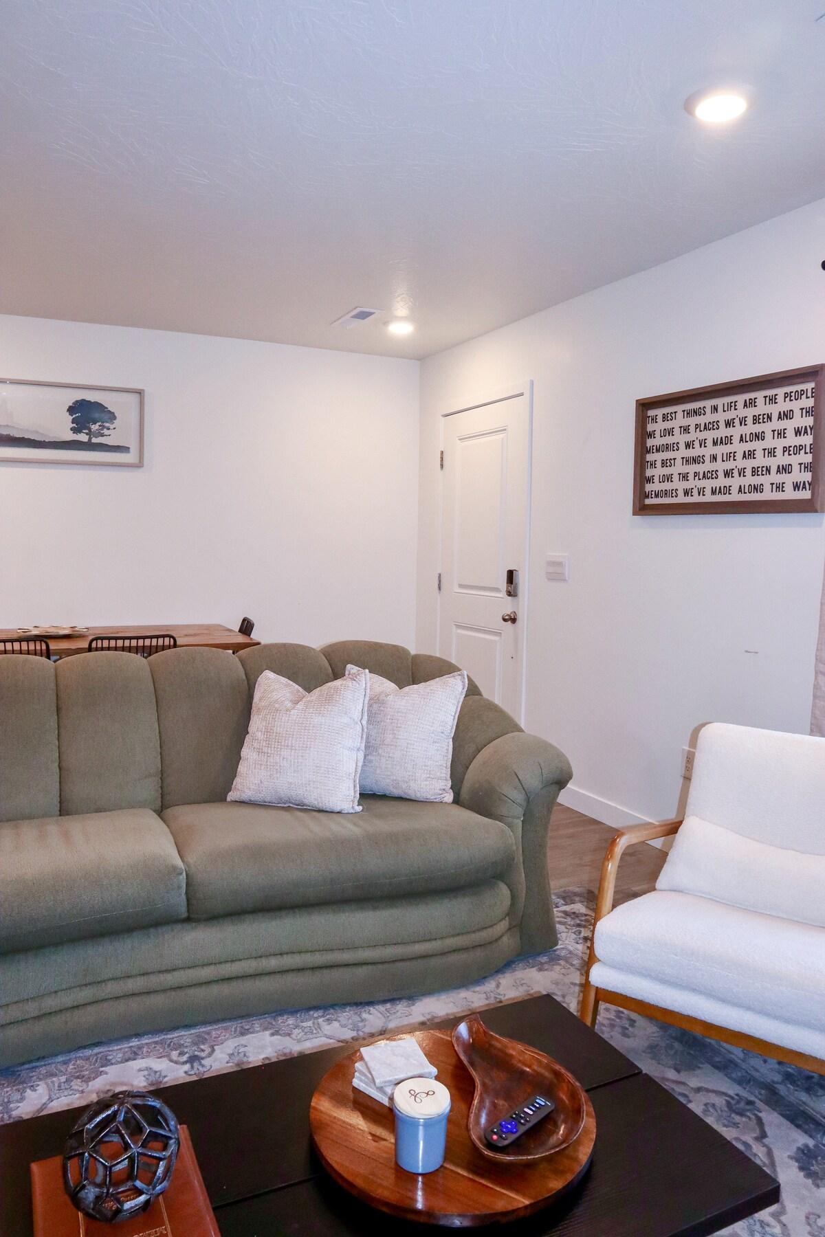 Sand Hollow 7 min • The Elks • Family Fun & Sports4